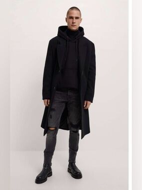 Zara Men’s Black Skinny Ripped Jeans, Size US 30